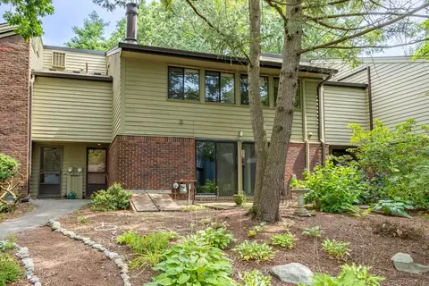 553 Great Elm Way #553, Acton, MA 01718