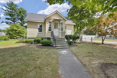24 Columbia St, Wilmington, MA 01887