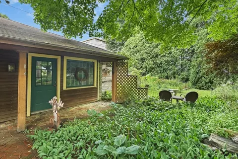7 Ernest Ave, Worcester, MA 01604 photo 6