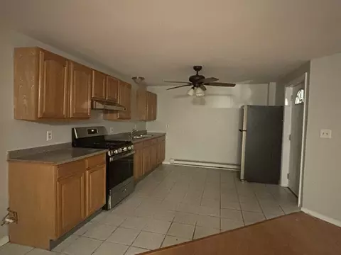 88 Harrison #4, Fall River, MA 02723 photo 3