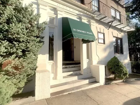 31 Orkney Rd #44, Brighton, MA 02135
