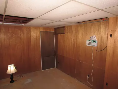 81 Mayher St, Springfield, MA 01104 photo 35