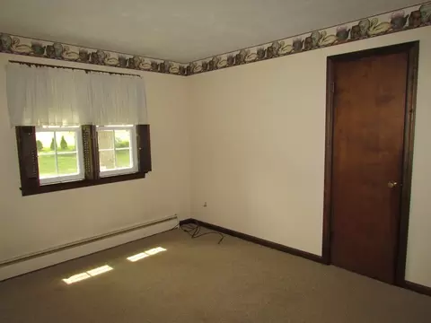81 Mayher St, Springfield, MA 01104 photo 21