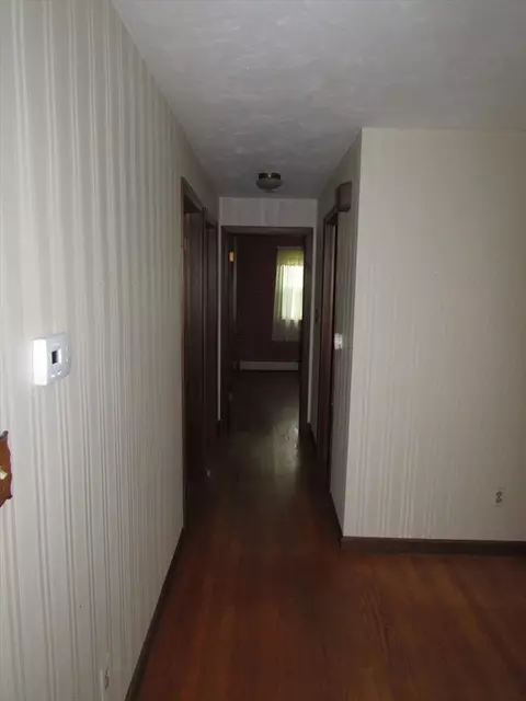 81 Mayher St, Springfield, MA 01104 photo 19