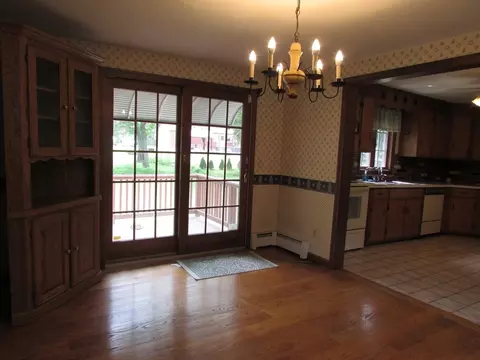 81 Mayher St, Springfield, MA 01104 photo 15
