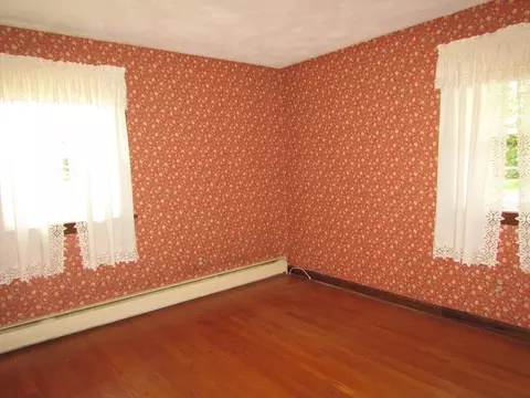 81 Mayher St, Springfield, MA 01104 photo 24