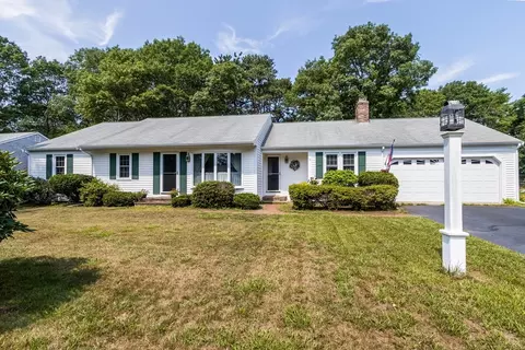 113 Ansel Howland Rd, Barnstable, MA 02632