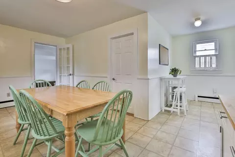 15 Charter St, Exeter, NH 03833 photo 6