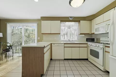 1304 Irving Rd #1304, Randolph, MA 02368 photo 10