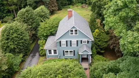 124 Summer St, Andover, MA 01810