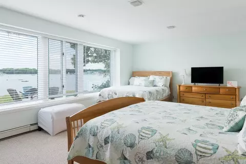 57 Oak St, Wareham, MA 02571 photo 15