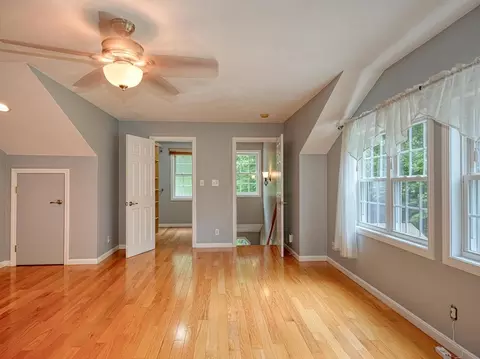 Bedroom - 419 Central Tpke, Sutton, MA 01590 photo 3 of 4