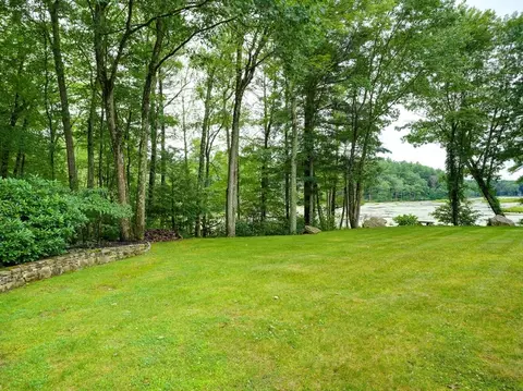 Exterior - 419 Central Tpke, Sutton, MA 01590 photo 5 of 5