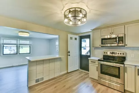 4 Marshall Ter, Dudley, MA 01571 photo 11