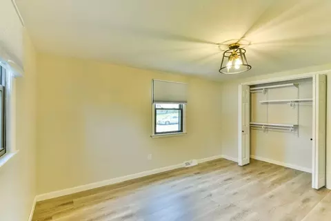 4 Marshall Ter, Dudley, MA 01571 photo 18