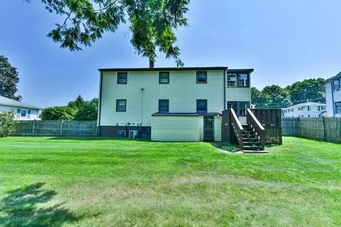 4 Marshall Ter, Dudley, MA 01571 photo 5