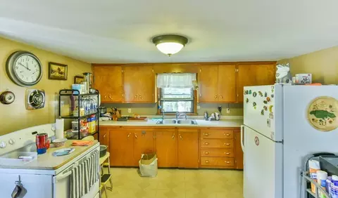 4 Marshall Ter, Dudley, MA 01571 photo 29