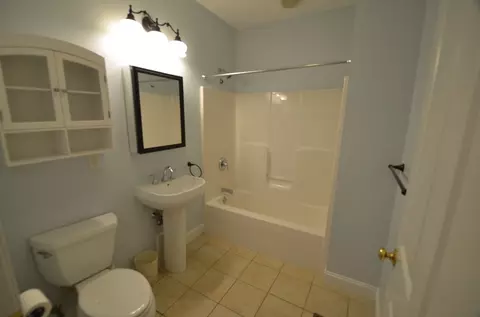 100 Kirkbride Dr #122, Danvers, MA 01923 photo 17