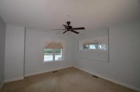 100 Kirkbride Dr #122, Danvers, MA 01923 photo 6