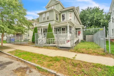46-48 Albemarle St, Springfield, MA 01109