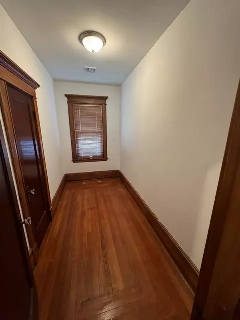 125 Barlow St, Fall River, MA 02723 photo 32