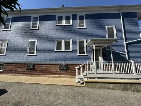 125 Barlow St, Fall River, MA 02723 photo 5