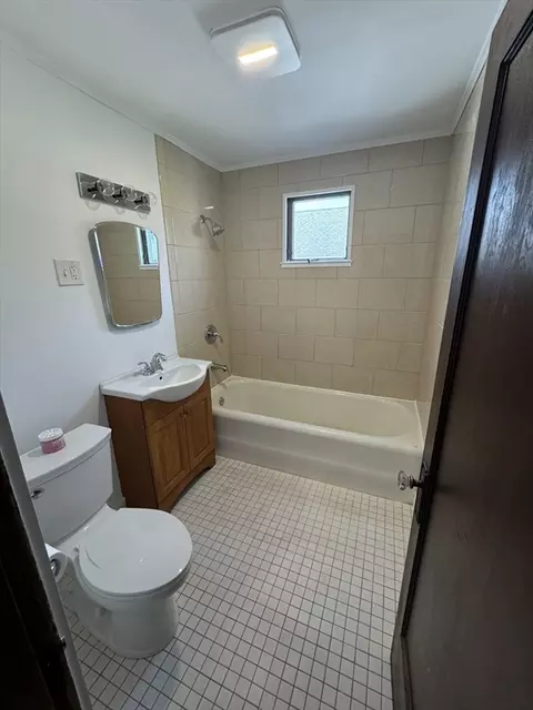 125 Barlow St, Fall River, MA 02723 photo 31