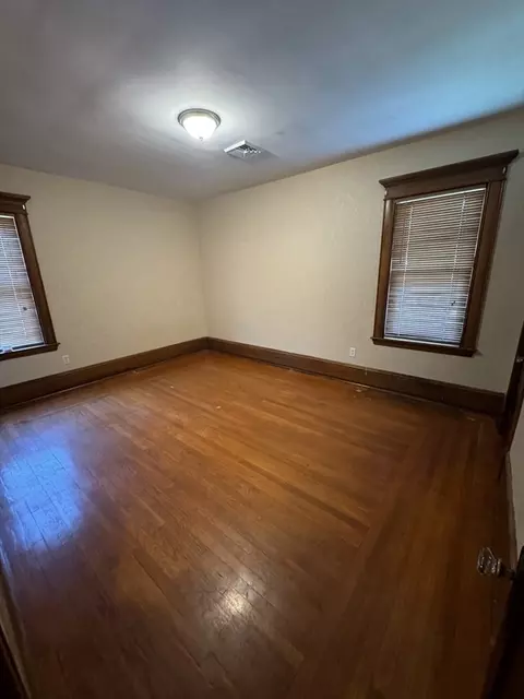 125 Barlow St, Fall River, MA 02723 photo 34