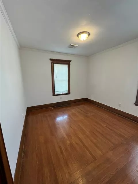 125 Barlow St, Fall River, MA 02723 photo 33