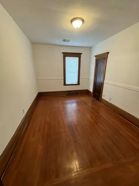125 Barlow St, Fall River, MA 02723 photo 35