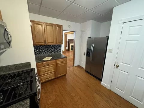 125 Barlow St, Fall River, MA 02723 photo 28