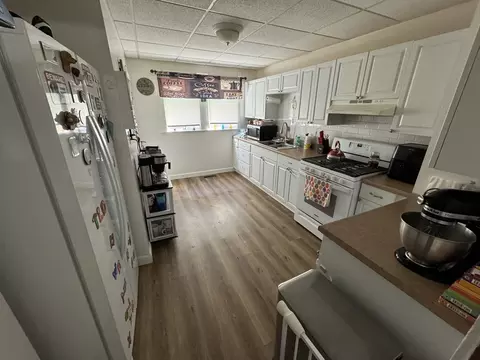 125 Barlow St, Fall River, MA 02723 photo 16