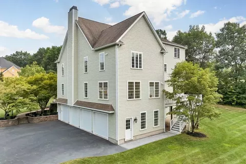 Exterior - 4 Ryan Farm Rd, Windham, NH 03087 photo 3 of 5