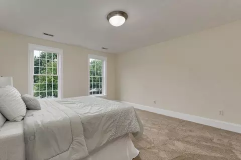 Bedroom - 4 Ryan Farm Rd, Windham, NH 03087 photo 6 of 8