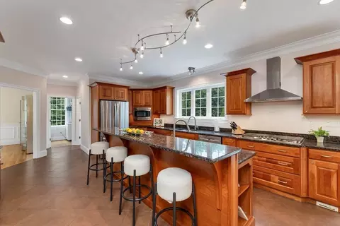 Kitchen - 4 Ryan Farm Rd, Windham, NH 03087 photo 1 of 2
