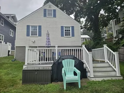 60 Appleton St, Salem, MA 01970 photo 3