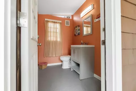 2 Bradley Rd, Danvers, MA 01923 photo 10