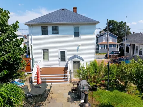 161 Foster St, Fall River, MA 02721 photo 4