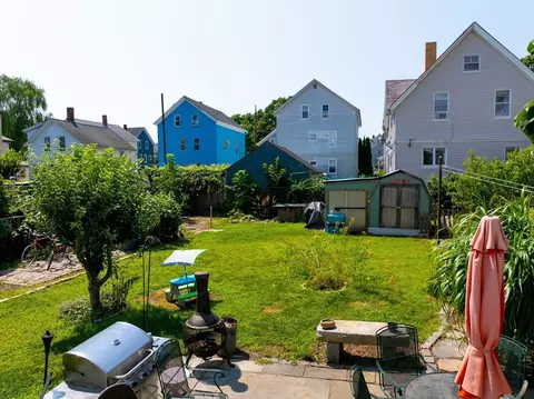 161 Foster St, Fall River, MA 02721 photo 5