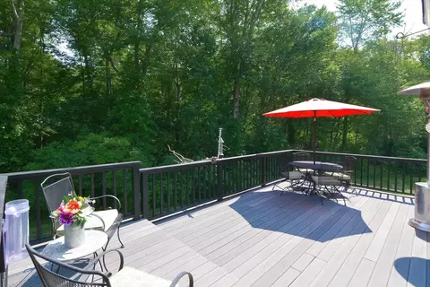 Exterior - 12 Rebekah Ln, Sutton, MA 01590 photo 3 of 8