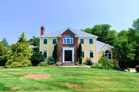 12 Rebekah Ln, Sutton, MA 01590