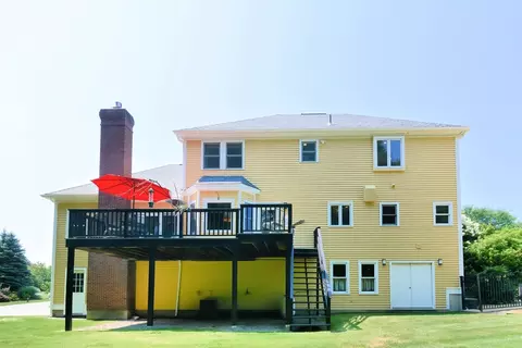 Exterior - 12 Rebekah Ln, Sutton, MA 01590 photo 8 of 8