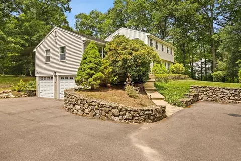 481 Gilbert St, Mansfield, MA 02048