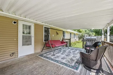 Exterior - 21 Terry Ln E, Wareham, MA 02571 photo 3 of 11