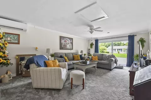 Living - 21 Terry Ln E, Wareham, MA 02571 photo 1 of 3