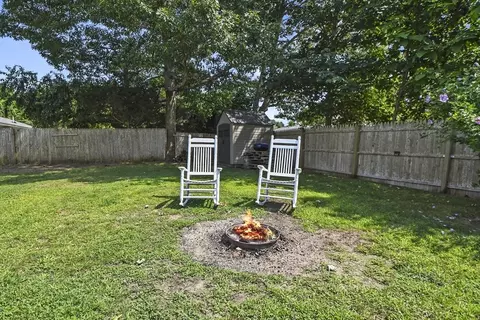 Exterior - 21 Terry Ln E, Wareham, MA 02571 photo 5 of 11