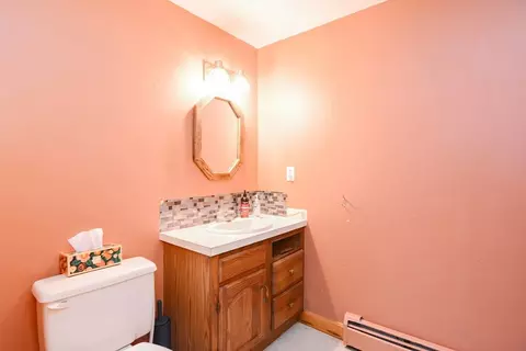 63 Washington St, Mendon, MA 01756 photo 30