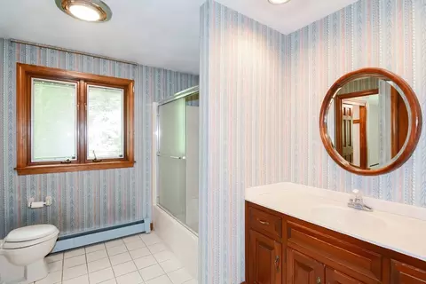 63 Washington St, Mendon, MA 01756 photo 16