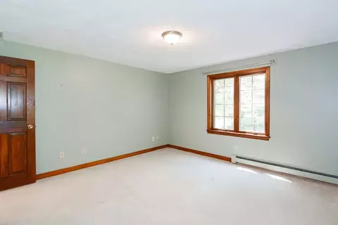 63 Washington St, Mendon, MA 01756 photo 15