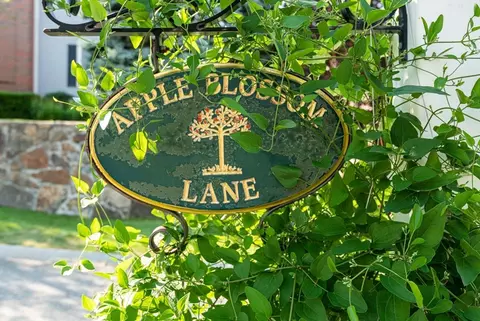 67 Apple Blossom Ln #9, Lynn, MA 01904